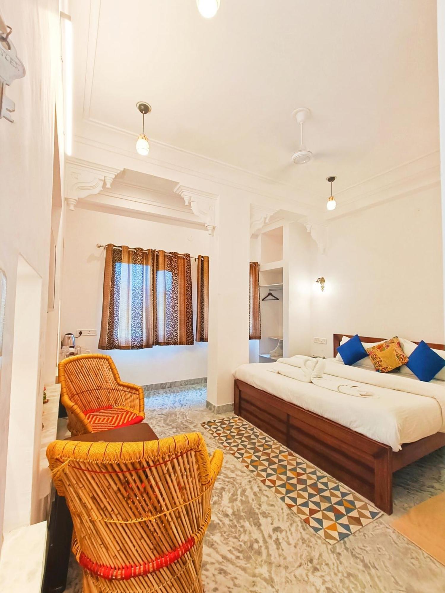 Prakash Ji'S Haveli -Luxurious Lakeside Retreat- Hotel Udaipur Cameră foto